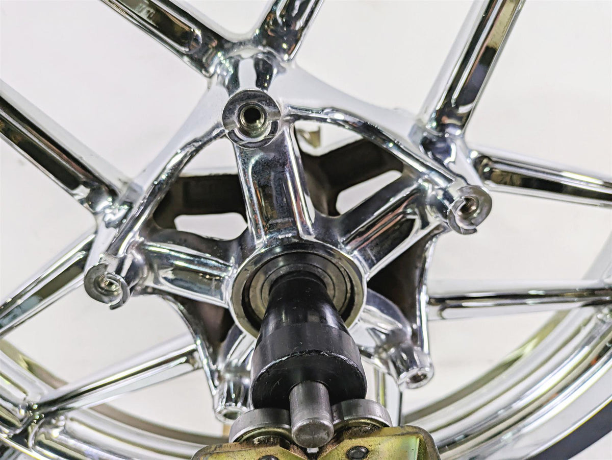2013 Harley VRSCF Muscle Rod 19x3 Chrome Front Wheel Rim - Dent 43300079 {{ shop.shopifyCountryName }} - Mototech271