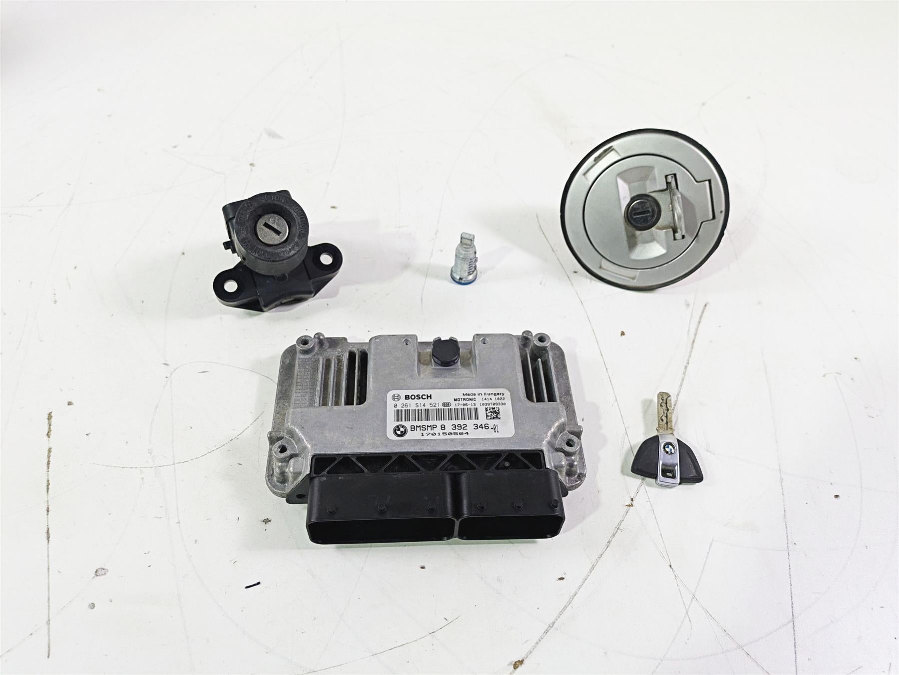 2017 BMW S1000RR K46 Cdi Ecu Ecm Ignition Switch Set Immobilizer 13618392346 {{ shop.shopifyCountryName }} - Mototech271