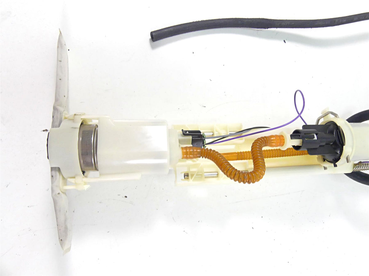 2013 Harley VRSCF Muscle Vrod Fuel Gas Petrol Pump - Tested 75310-07 {{ shop.shopifyCountryName }} - Mototech271