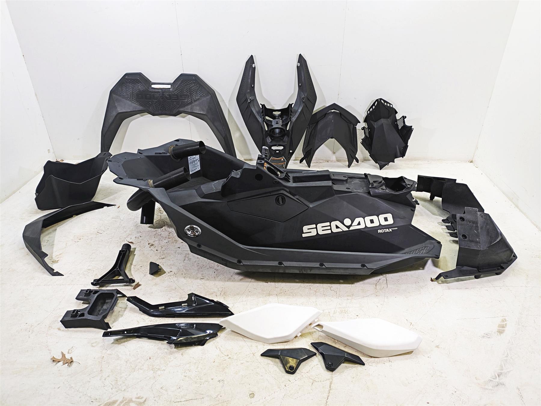 2016 Sea-Doo Spark 900 Body Plastic Black Cover Fairing Cowl Set 291004303 {{ shop.shopifyCountryName }} - Mototech271