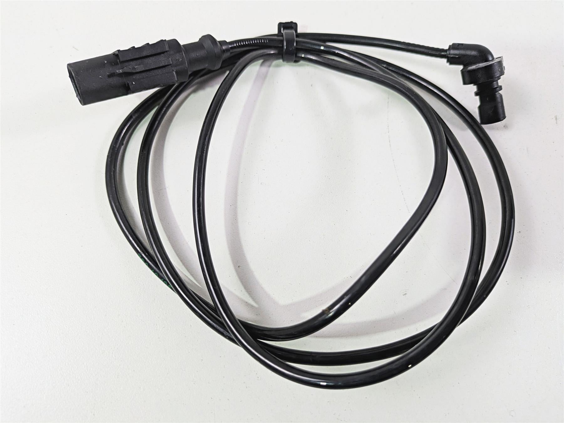 2018 KTM 1290 Super Duke R Front Abs Brake Wheel Speed Sensor 76042125000 {{ shop.shopifyCountryName }} - Mototech271