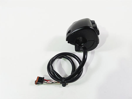 2019 Harley Softail FXDR 114 Right Hand Start Kill Control Switch 71500462 {{ shop.shopifyCountryName }} - Mototech271