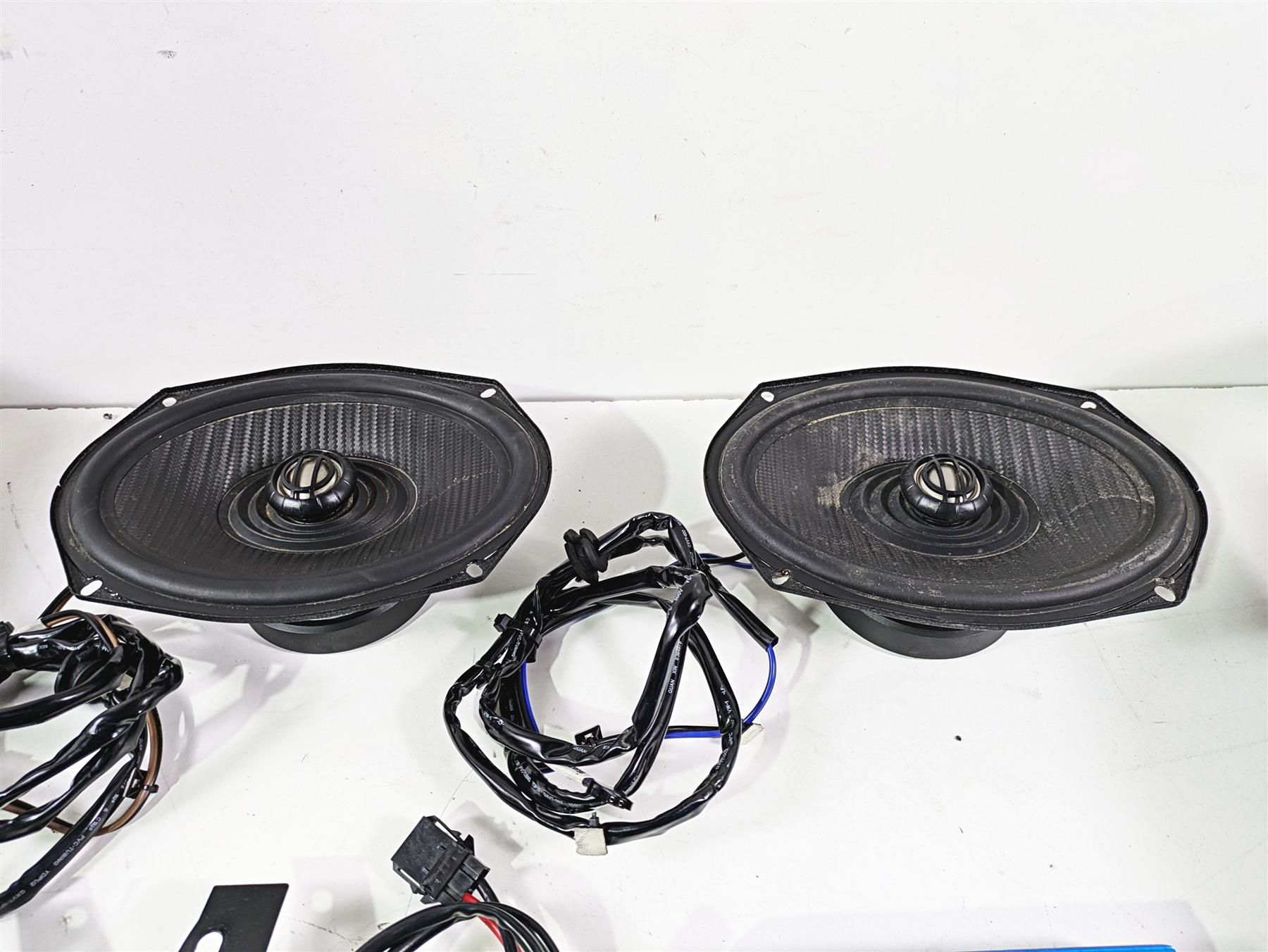 2014 -UP Harley Touring Hogtunes Rear Speaker Amp & Saddle Bag Lid Set REV225 692-XL {{ shop.shopifyCountryName }} - Mototech271