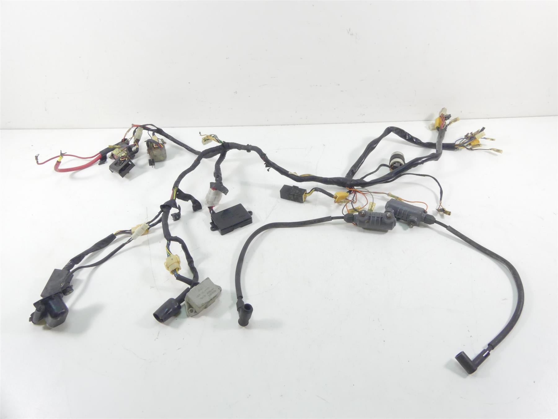 1978 Yamaha XS650 SE Special Wiring Harness Coils Rectifier Set 3G1-82590-51-00 {{ shop.shopifyCountryName }} - Mototech271