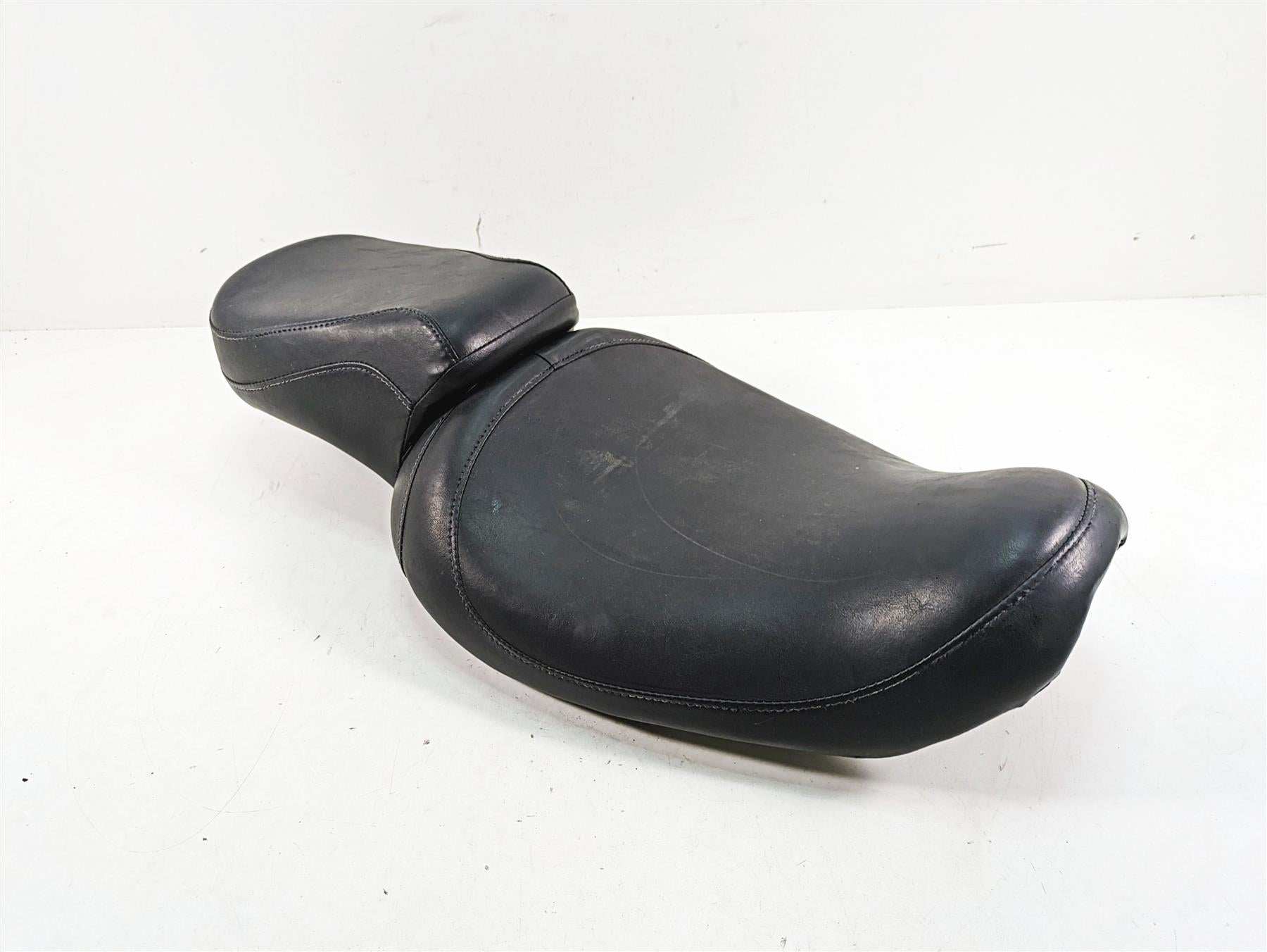 1999 Harley Dyna FXDL Low Rider Front Rear Seat Saddle Set 52174-99 {{ shop.shopifyCountryName }} - Mototech271
