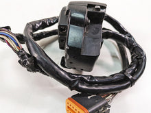Load image into Gallery viewer, 2006 Harley Touring FLHXI Street Glide Right Hand Control Switch - Read 71553-96 | Mototech271
