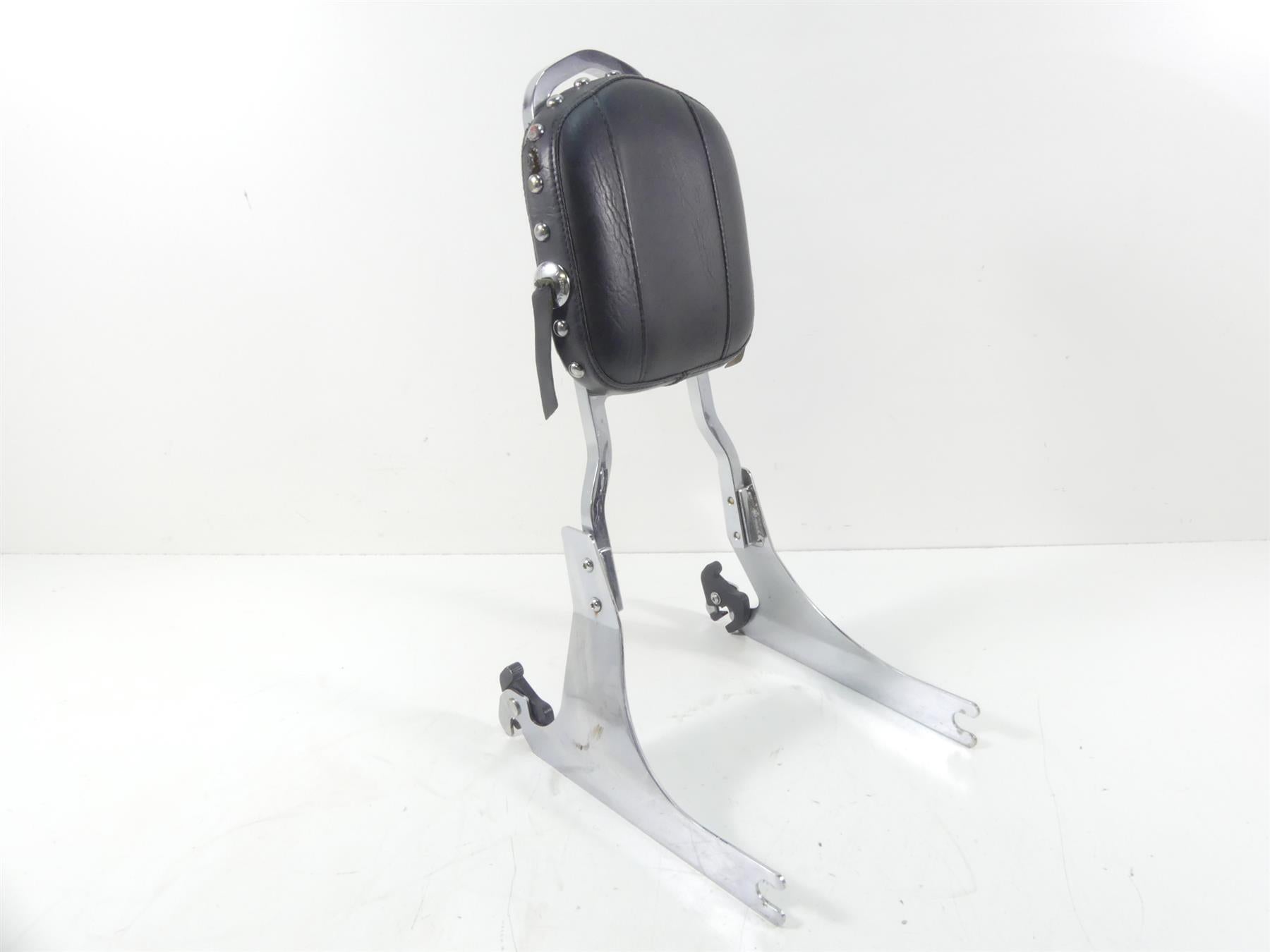 1997 Harley Dyna FXDS Super Glide Conv Mustang Passenger Backrest - Read 76498 {{ shop.shopifyCountryName }} - Mototech271
