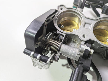 2014 Yamaha YZFR1 R1 RN22 Mikuni Throttle Body Bodies 1KB-13750-00-00 {{ shop.shopifyCountryName }} - Mototech271