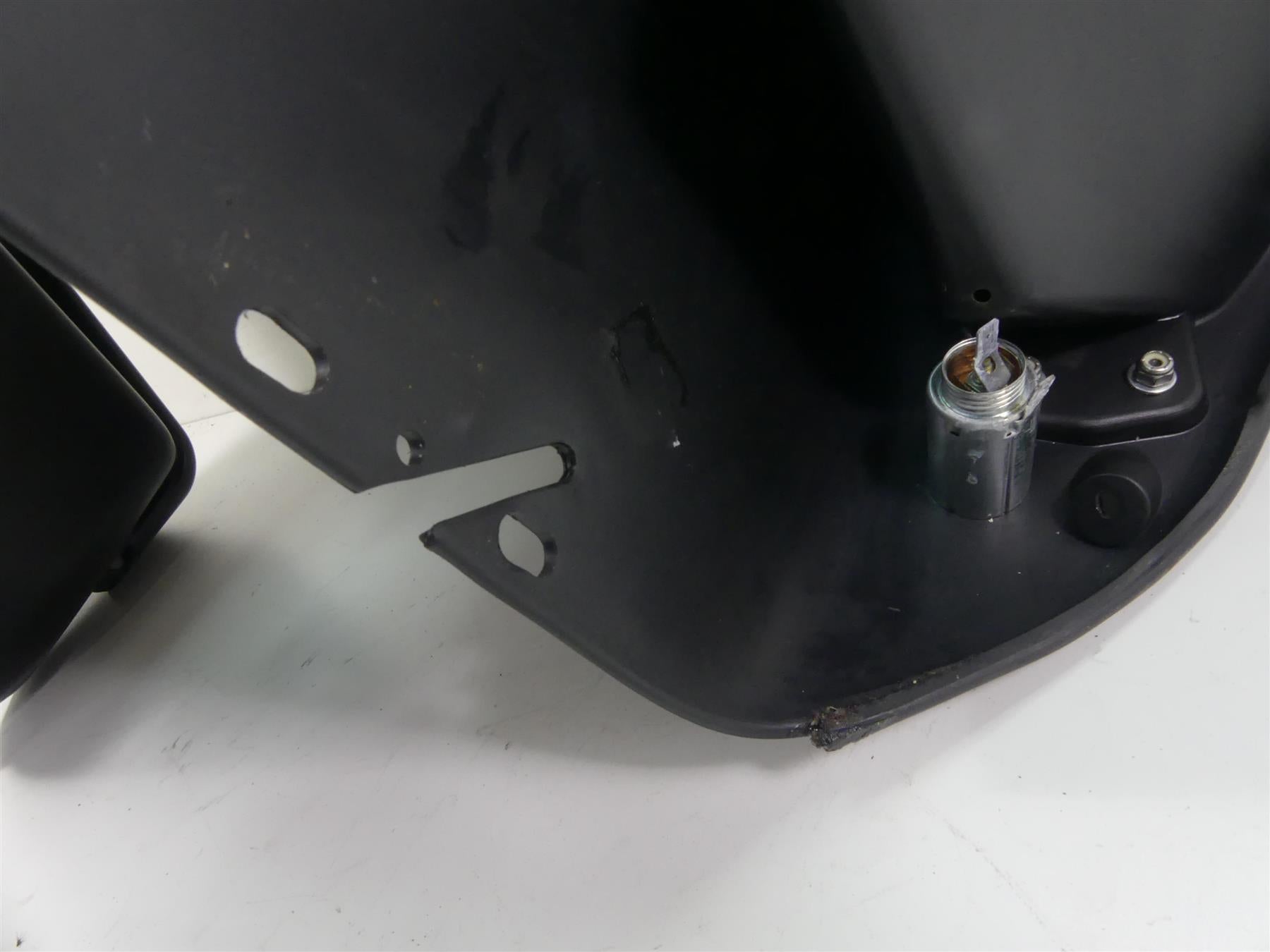 2013 Harley Touring FLTRX Road Glide Front Inner Fairing Cover - Read 58735-98D {{ shop.shopifyCountryName }} - Mototech271