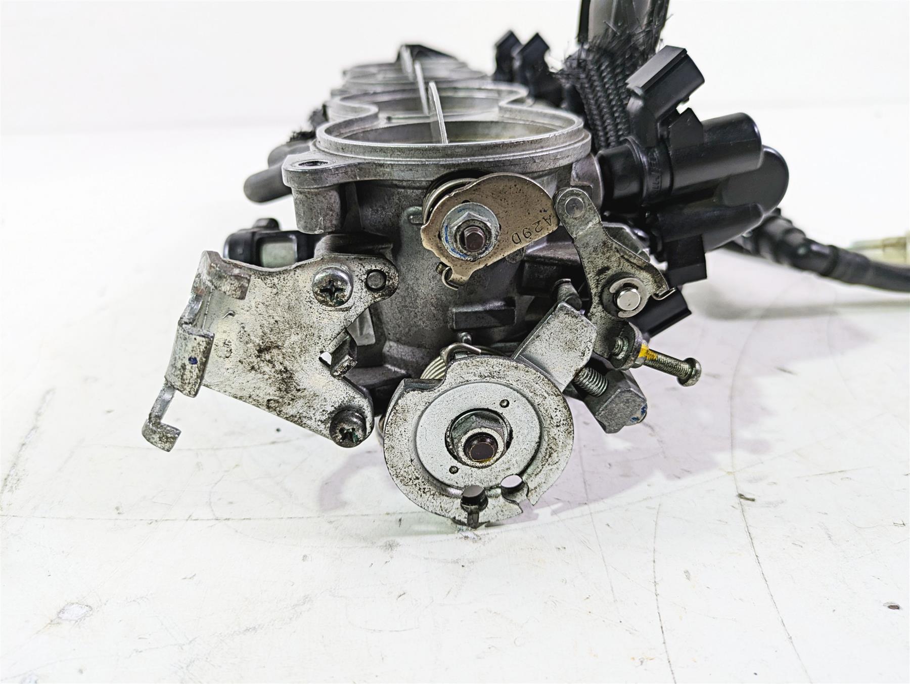 2016 Suzuki GSXR1000 Keihin Throttle Body Bodies Fuel Injection 13406-47H40 {{ shop.shopifyCountryName }} - Mototech271