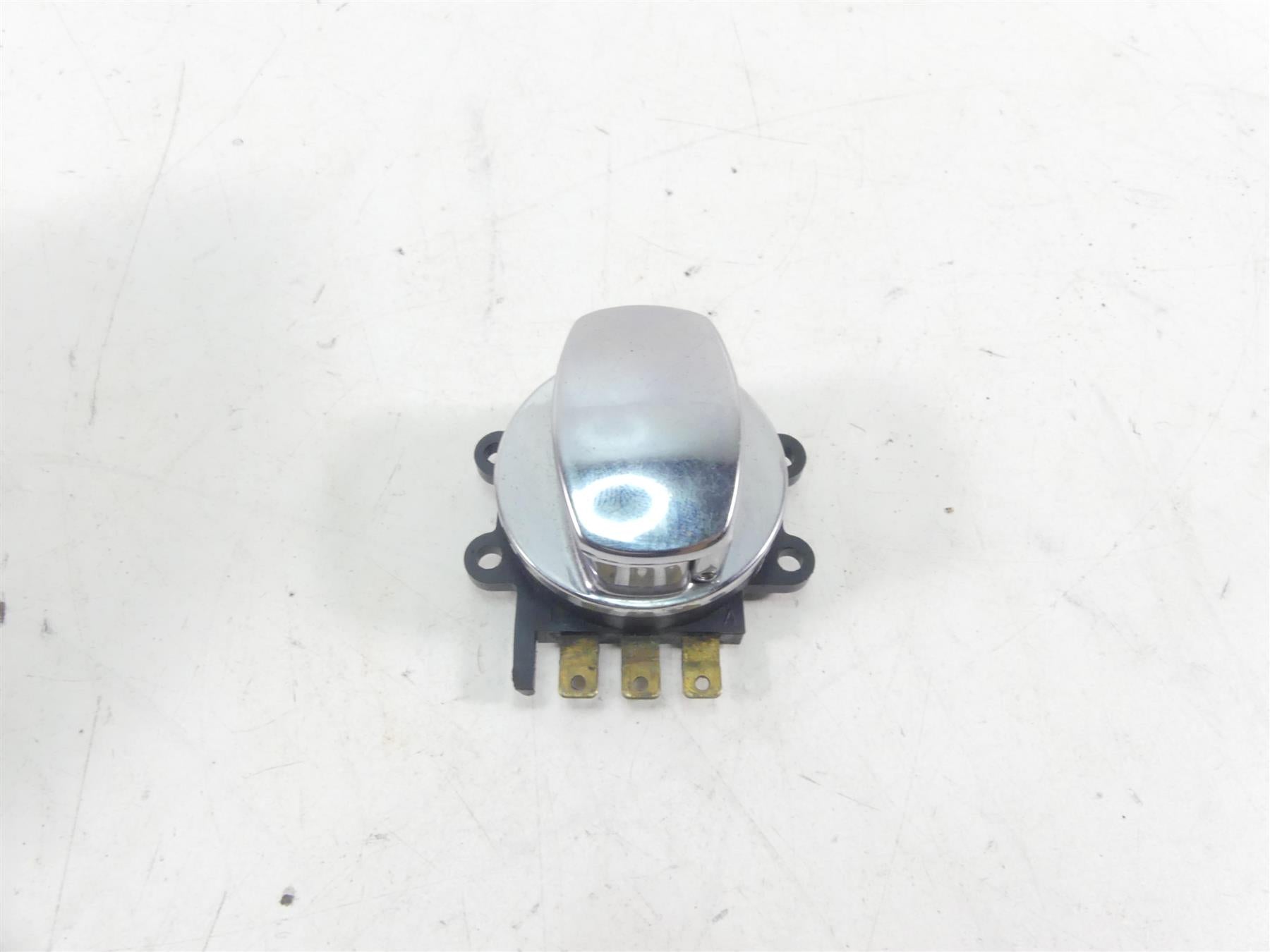 2002 Harley Softail FXSTDI Deuce Ignition Switch - Vin 71313-96A {{ shop.shopifyCountryName }} - Mototech271