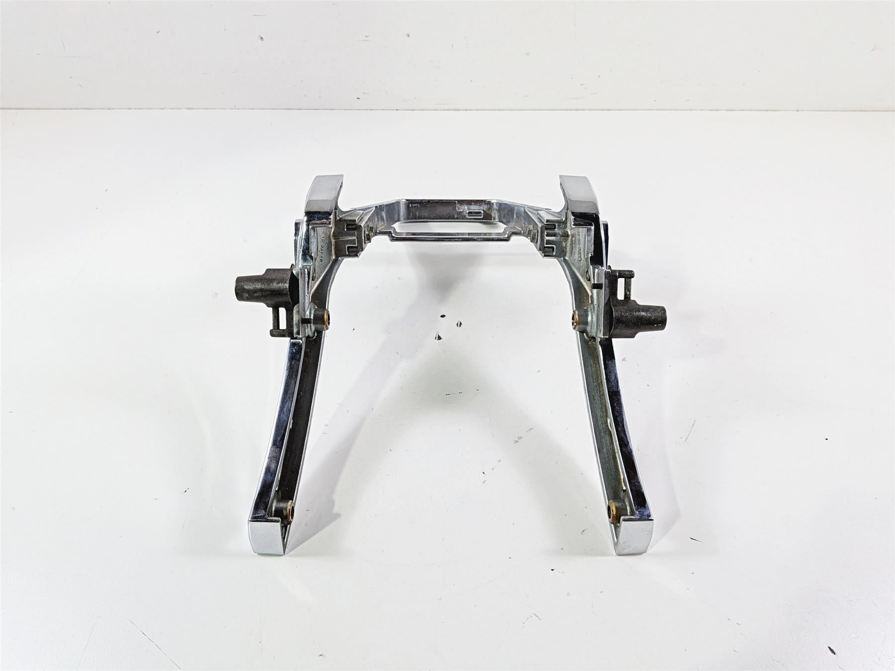 1989 Kawasaki VN750 Vulcan Rear Sissybar Mount Rail Grab 32109-1133 32109-1131 {{ shop.shopifyCountryName }} - Mototech271