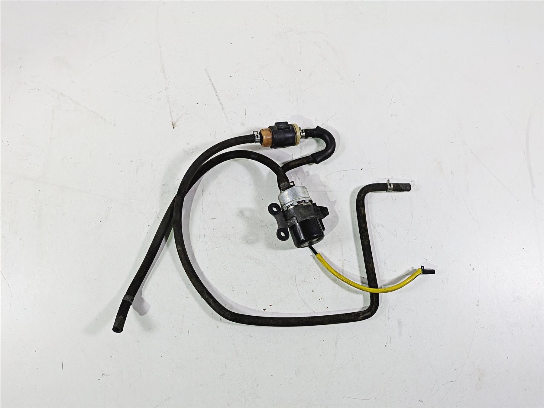 2008 Yamaha XVZ1300 Royal Star Fuel Gas Petrol Pump 4NK-13907-00-00 {{ shop.shopifyCountryName }} - Mototech271