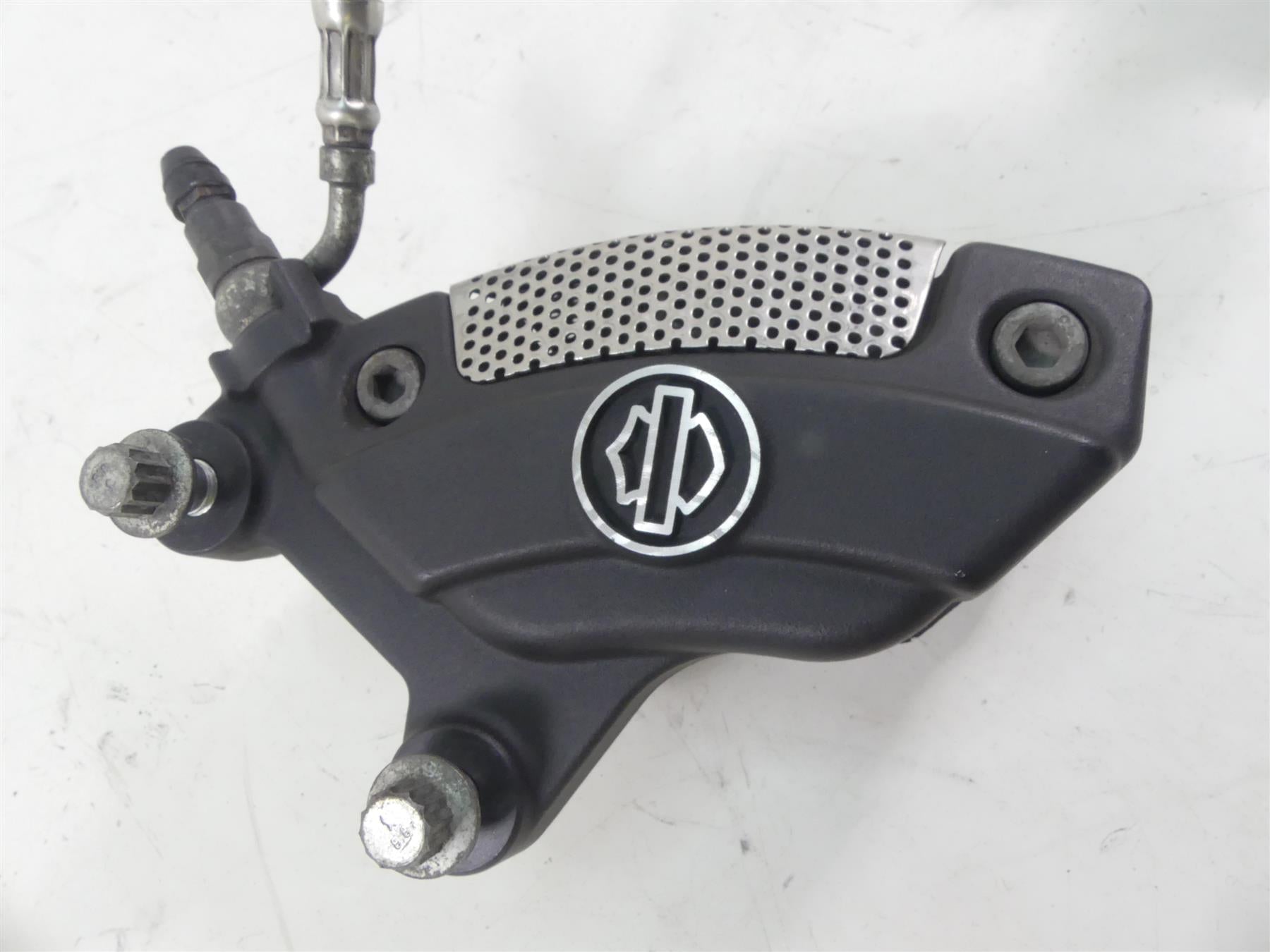 2013 Harley VRSCF Muscle V-Rod Front Brake Caliper Set + Lines 44731-08 44732-08 {{ shop.shopifyCountryName }} - Mototech271
