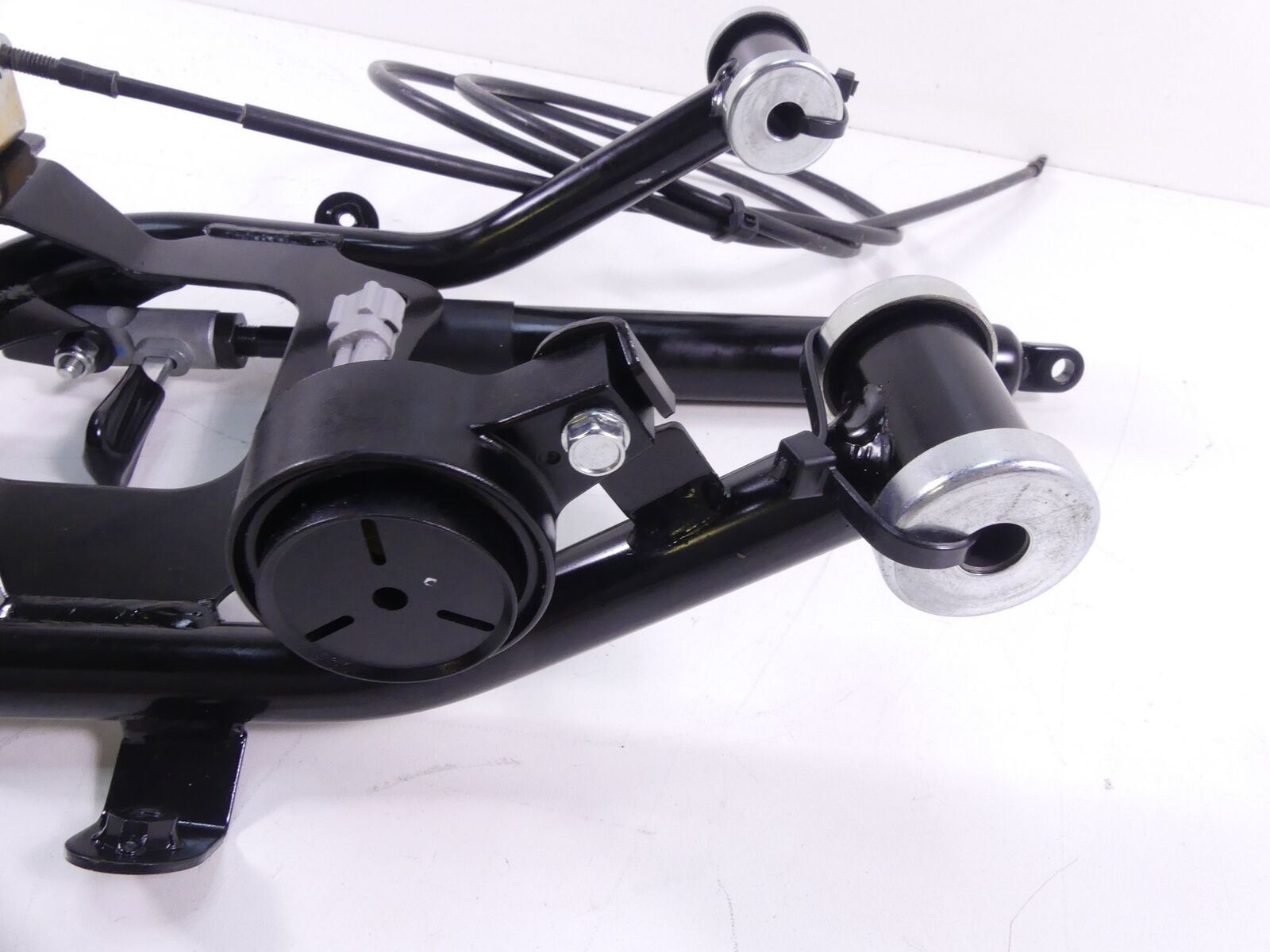 2018 Yamaha YXZ1000 R EPS SE Steering Wheel Mount & Damper Set 2HC-F3870-00-00 {{ shop.shopifyCountryName }} - Mototech271
