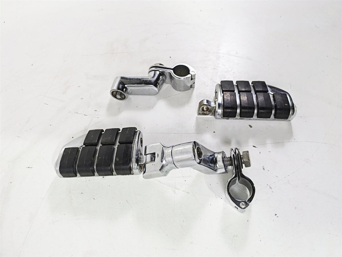 2004 Yamaha XVZ1300 Royal Star Chrome Highway Foot Peg Rest Set FOR PARTS {{ shop.shopifyCountryName }} - Mototech271
