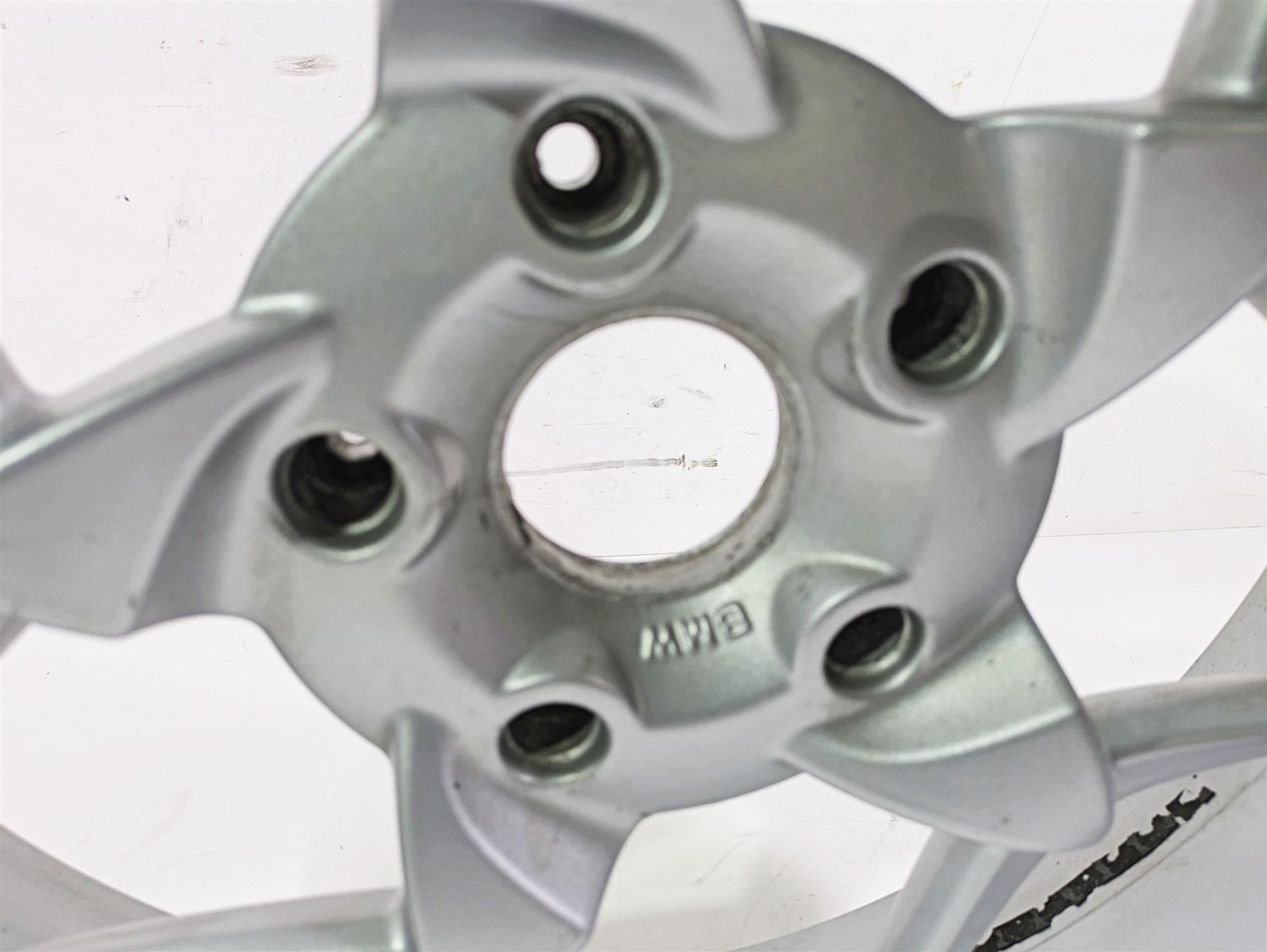 2009 BMW R1200RT K26 Straight 17x5.5 Rear Wheel Rim 36317683070 {{ shop.shopifyCountryName }} - Mototech271