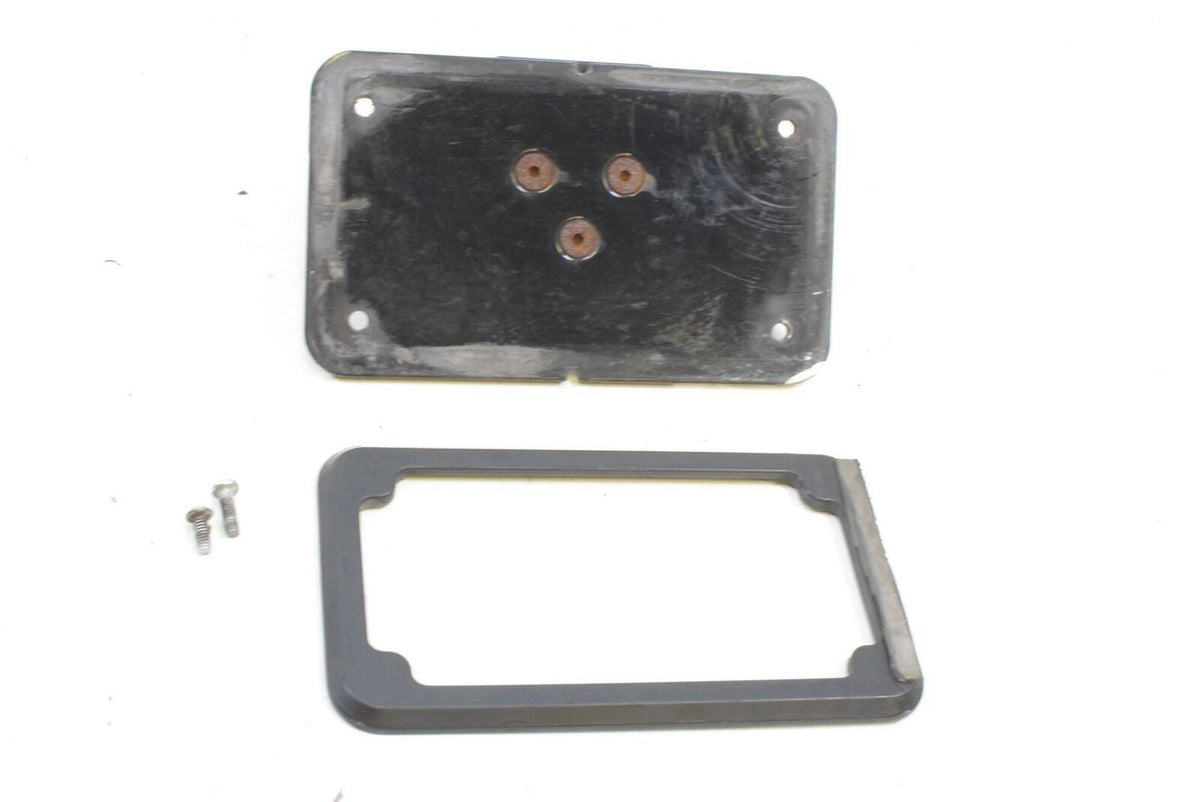 2011 Harley Softail FLSTSB Cross Bones Side License Plate Holder Carrier Mount {{ shop.shopifyCountryName }} - Mototech271