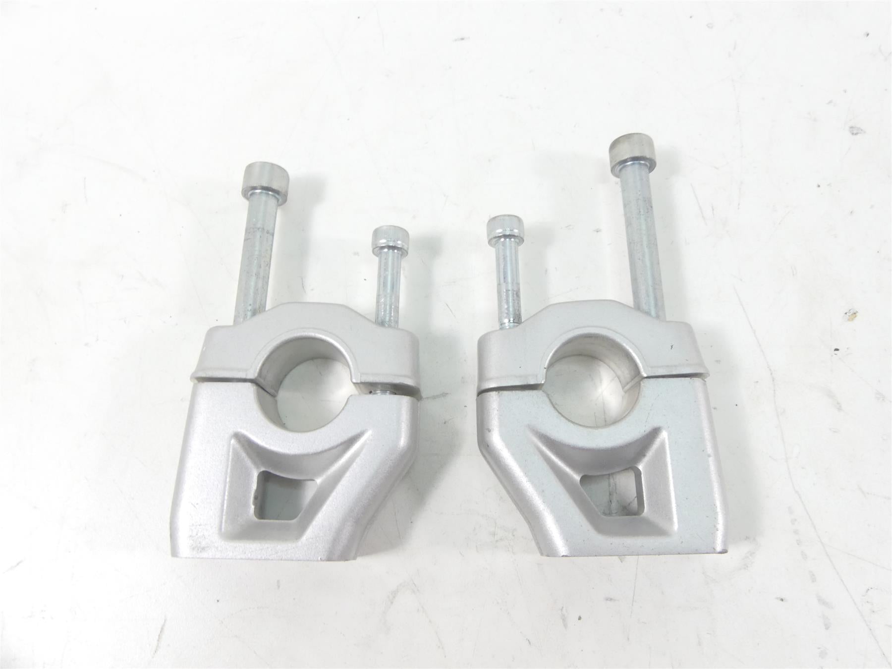 2011 BMW R1200GS K255 Adv Oem Handlebar Handle Bar Riser Set -28.5mm 31427718173 | Mototech271