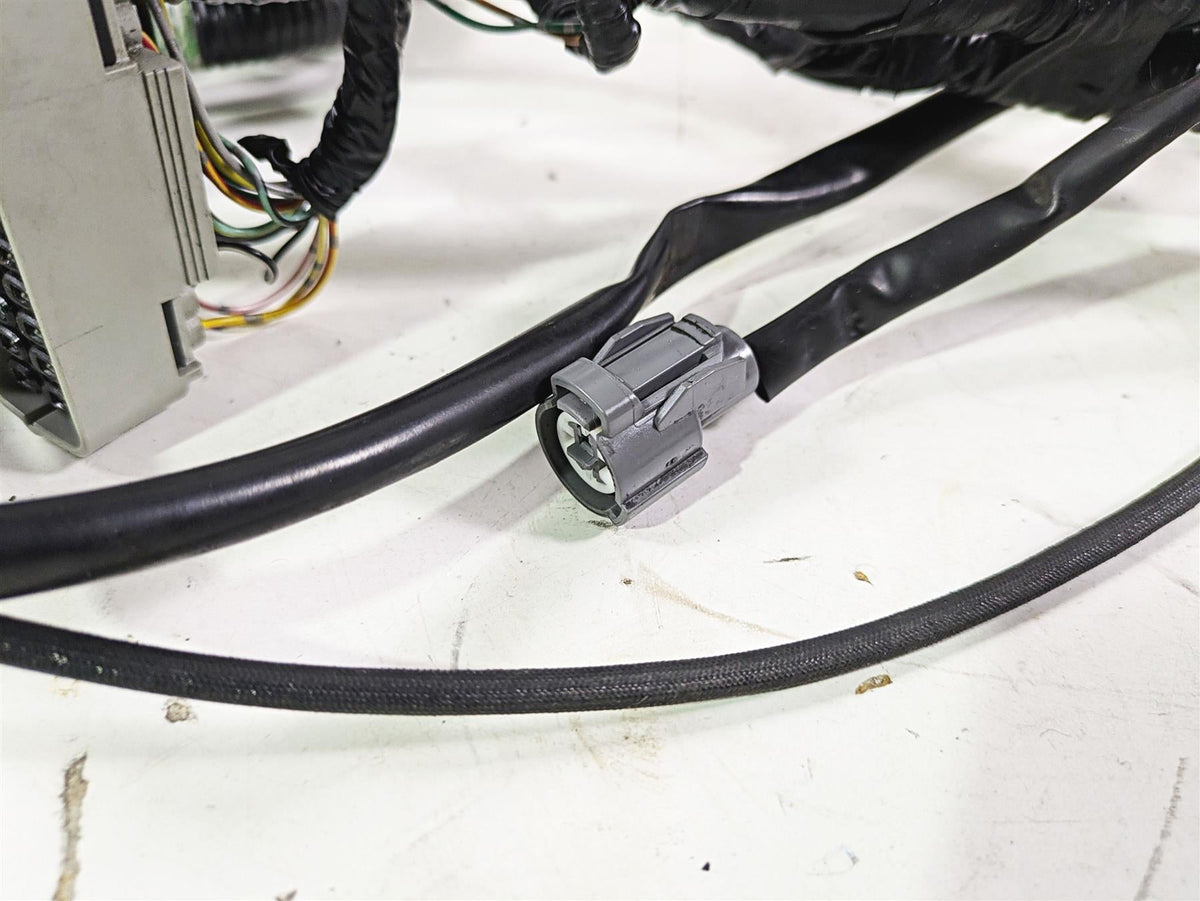 2002 Honda V-Twin VTX1800 C Main Wiring Harness Loom - No Cut 32100-MCH-6720 {{ shop.shopifyCountryName }} - Mototech271