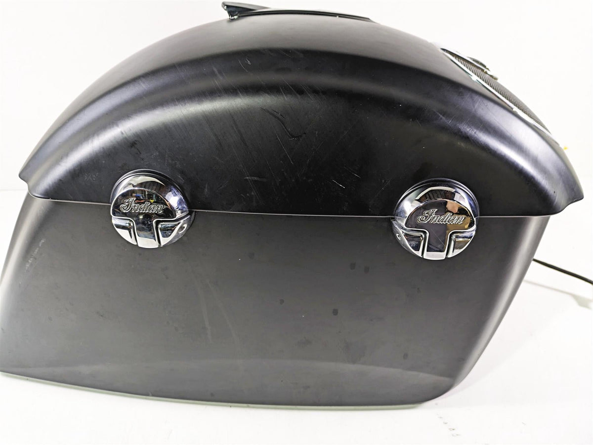 2018 Indian Chieftain Dark Horse Right Saddlebag Saddle Bag & Speaker 5451494 {{ shop.shopifyCountryName }} - Mototech271