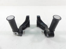 Load image into Gallery viewer, 2004 Kawasaki VN1600 Meanstreak Rear Passenger Foot Peg Footpeg Set 35011-1922
