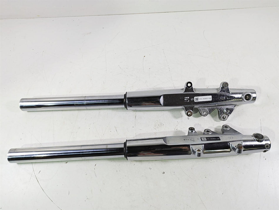 2018 Indian Chieftain Limited Chrome 46mm Front Fork Leg Set 1824021 1824022 {{ shop.shopifyCountryName }} - Mototech271