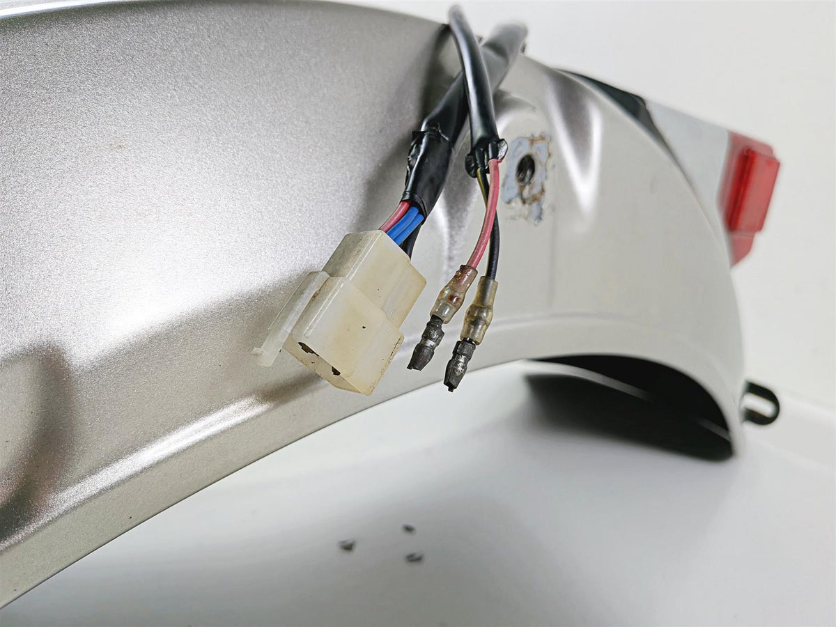 1989 Kawasaki VN750 Vulcan Rear Fender & Taillight 35023-1123 23025-1116 {{ shop.shopifyCountryName }} - Mototech271
