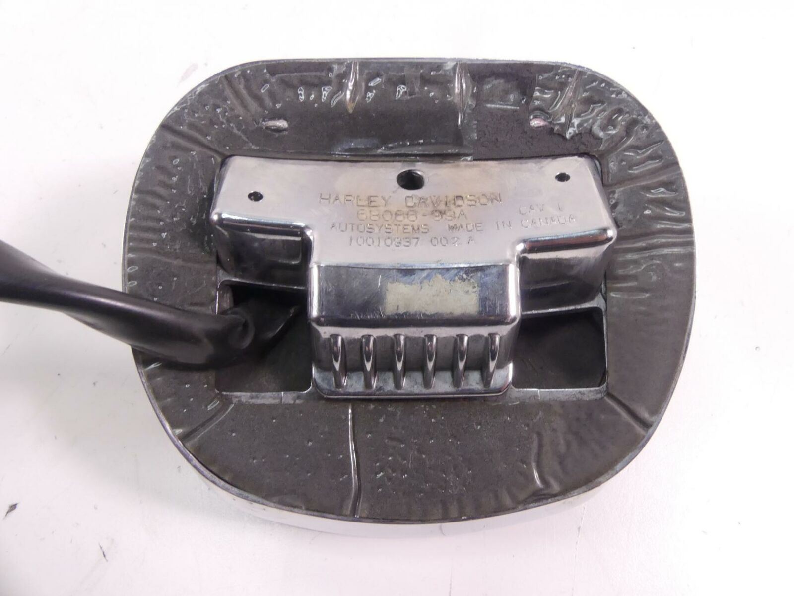 2005 Harley Touring CVO FLHTCSE Electra Glide Taillight Tail Light Lamp 68184-03 {{ shop.shopifyCountryName }} - Mototech271