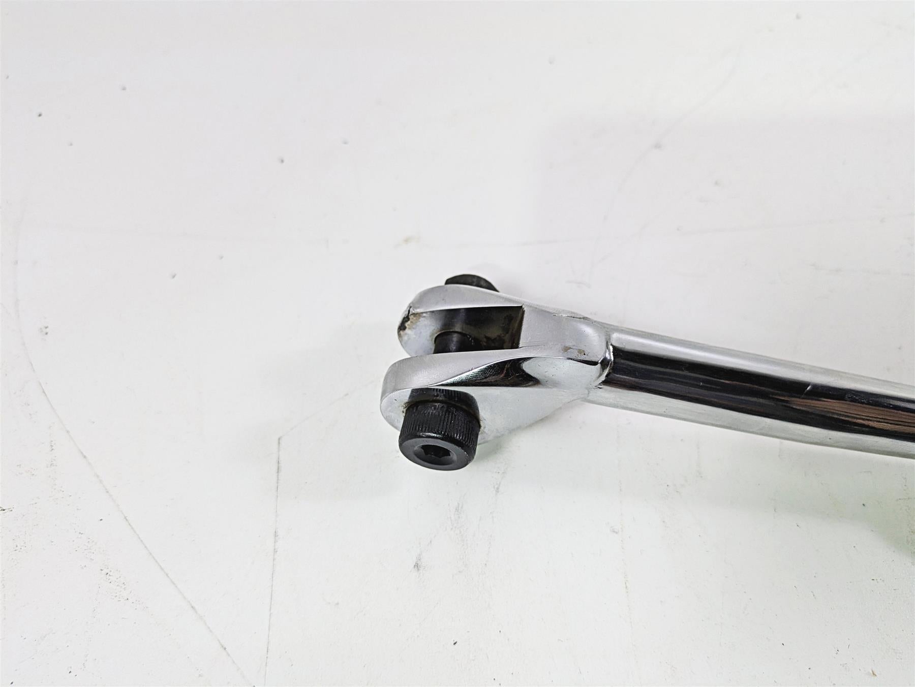 2018 Indian Chieftain Limited Chrome Side Kickstand Kick Stand & Switch 5139983 {{ shop.shopifyCountryName }} - Mototech271