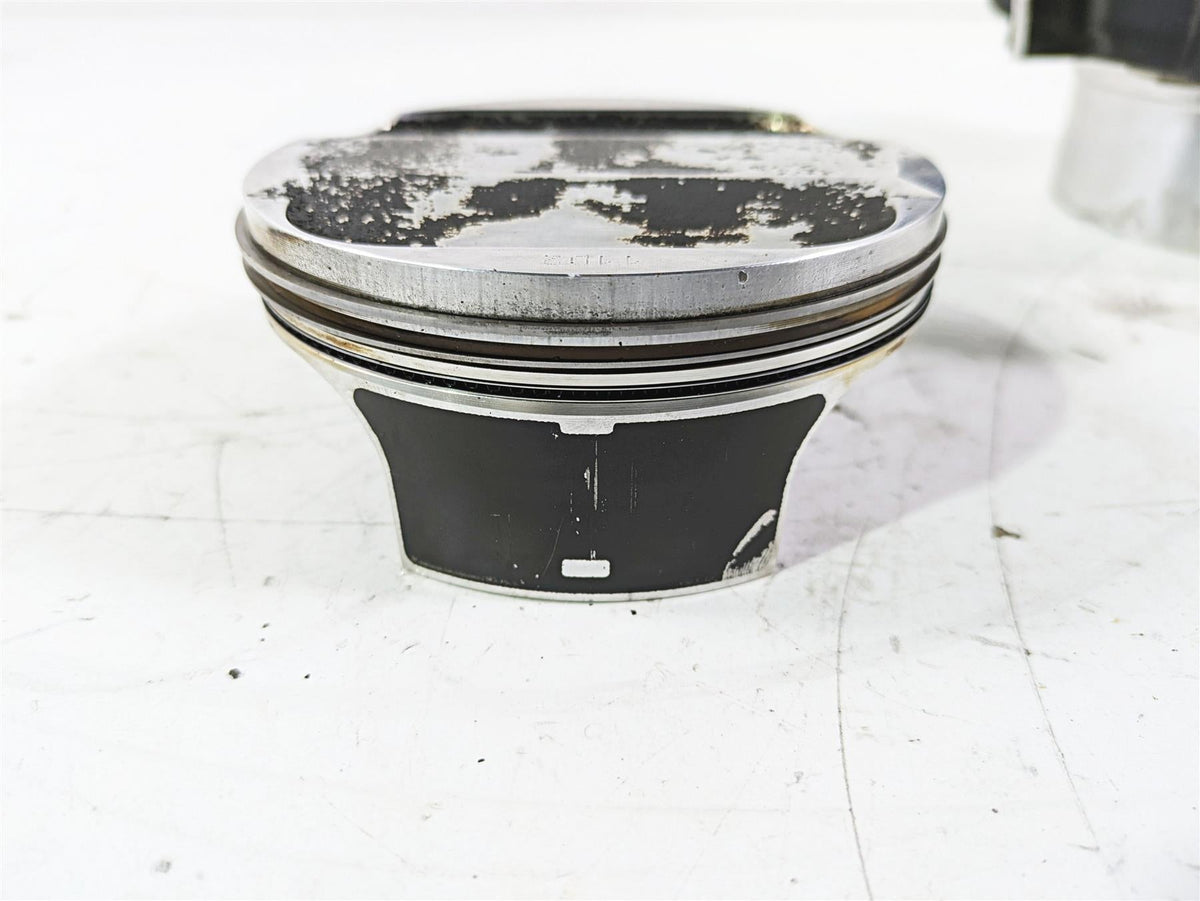 2017 Ducati Monster 1200 S Vertical Cylinder Piston Jug Set 120Z0143AC {{ shop.shopifyCountryName }} - Mototech271