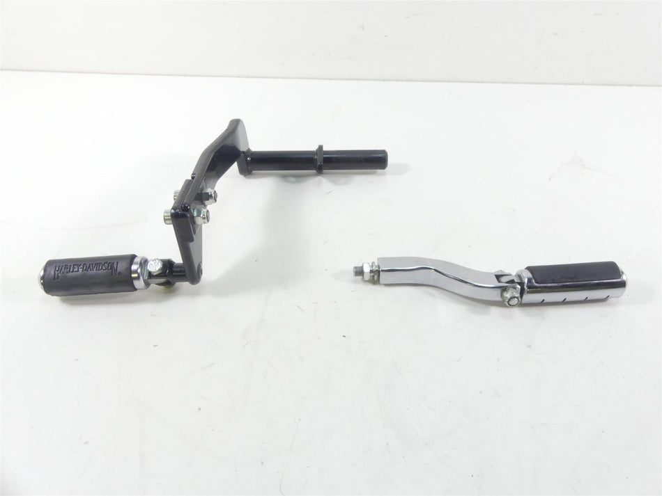 1993 Harley Dyna FXDL Low Rider Left Right Passenger Footpeg Peg Set 52721-90 {{ shop.shopifyCountryName }} - Mototech271