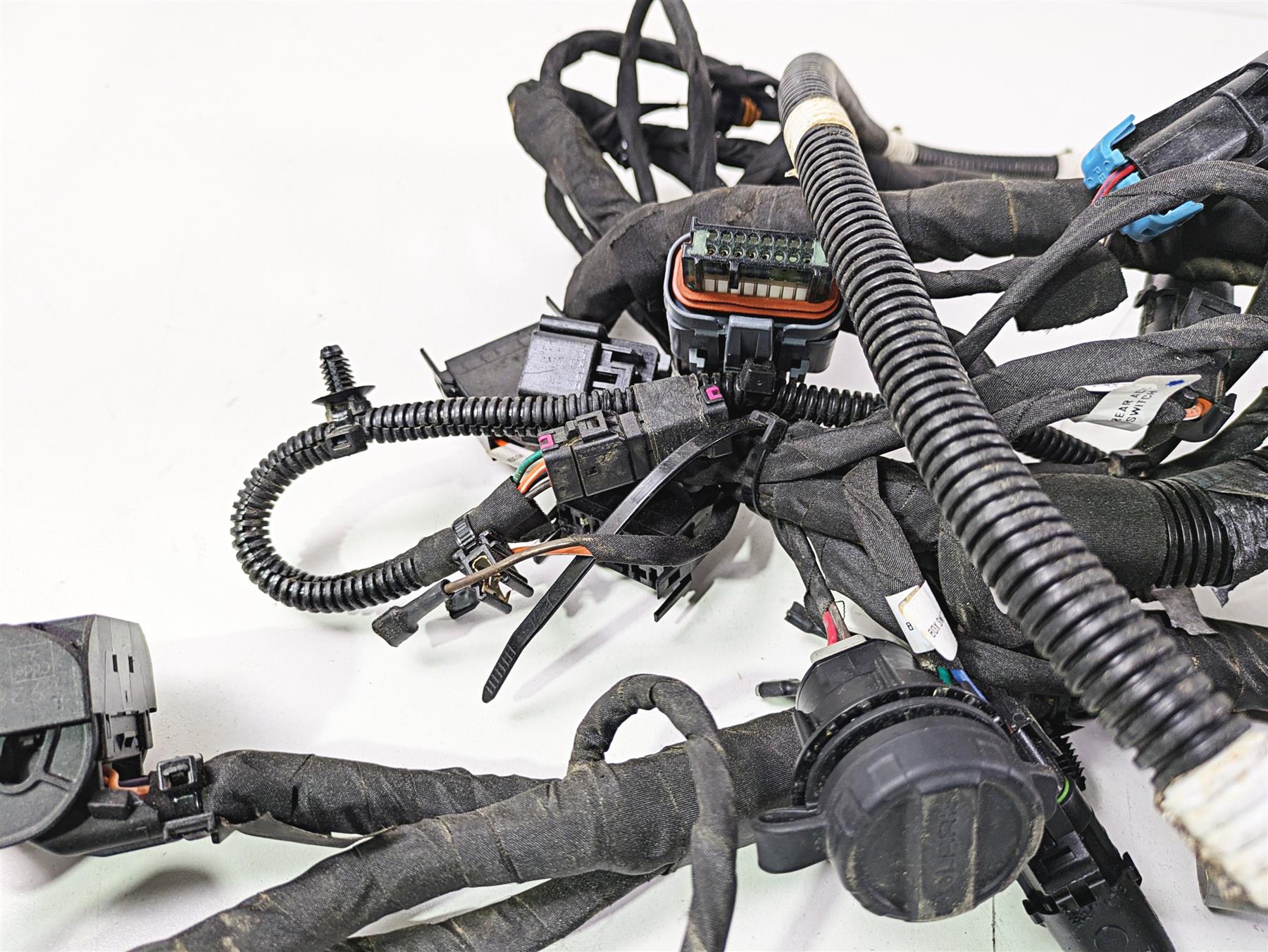2022 Polaris Ranger 1000 Premium Main Wiring Harness Loom READ 2415422 {{ shop.shopifyCountryName }} - Mototech271