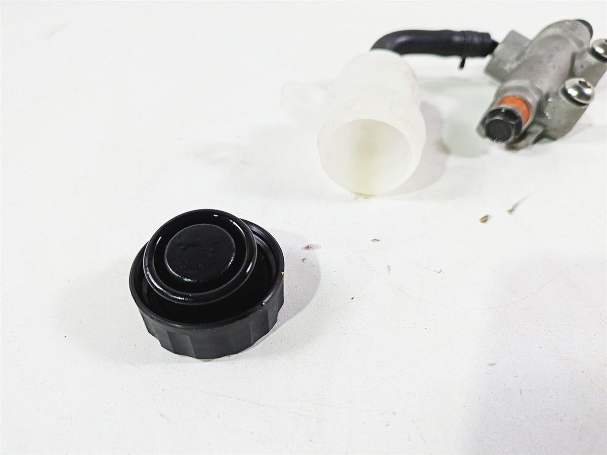 2021 Kawasaki Z900 ZR900 Rear Brake Master Cylinder 43015-0650 {{ shop.shopifyCountryName }} - Mototech271