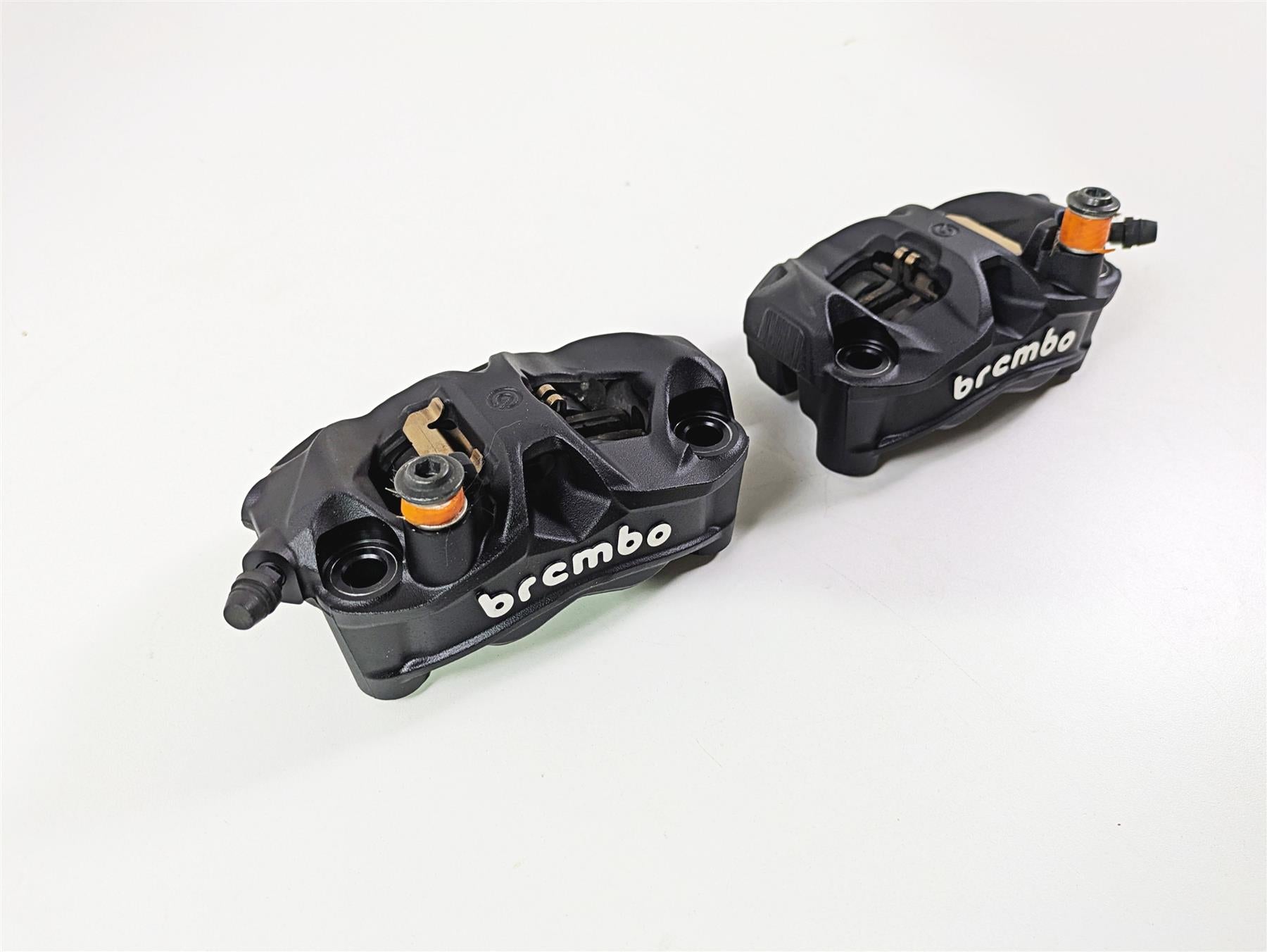 2023 Suzuki GSX1300 RR Hayabusa Brembo Front Brake Caliper Set 59100-10L00-999 {{ shop.shopifyCountryName }} - Mototech271