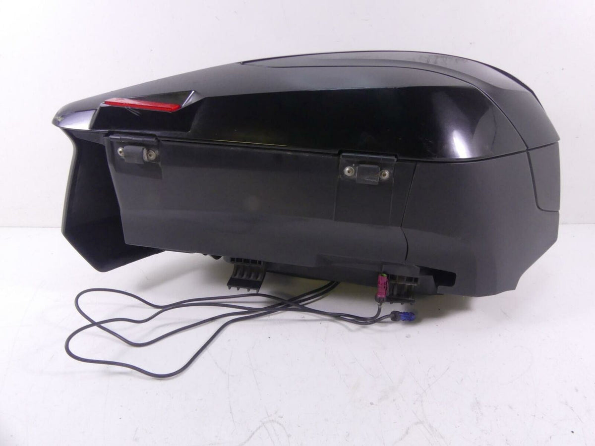 2018 BMW K1600 Bagger Right Side Saddle Bag Luggage Storage Box Case 46548551316 {{ shop.shopifyCountryName }} - Mototech271