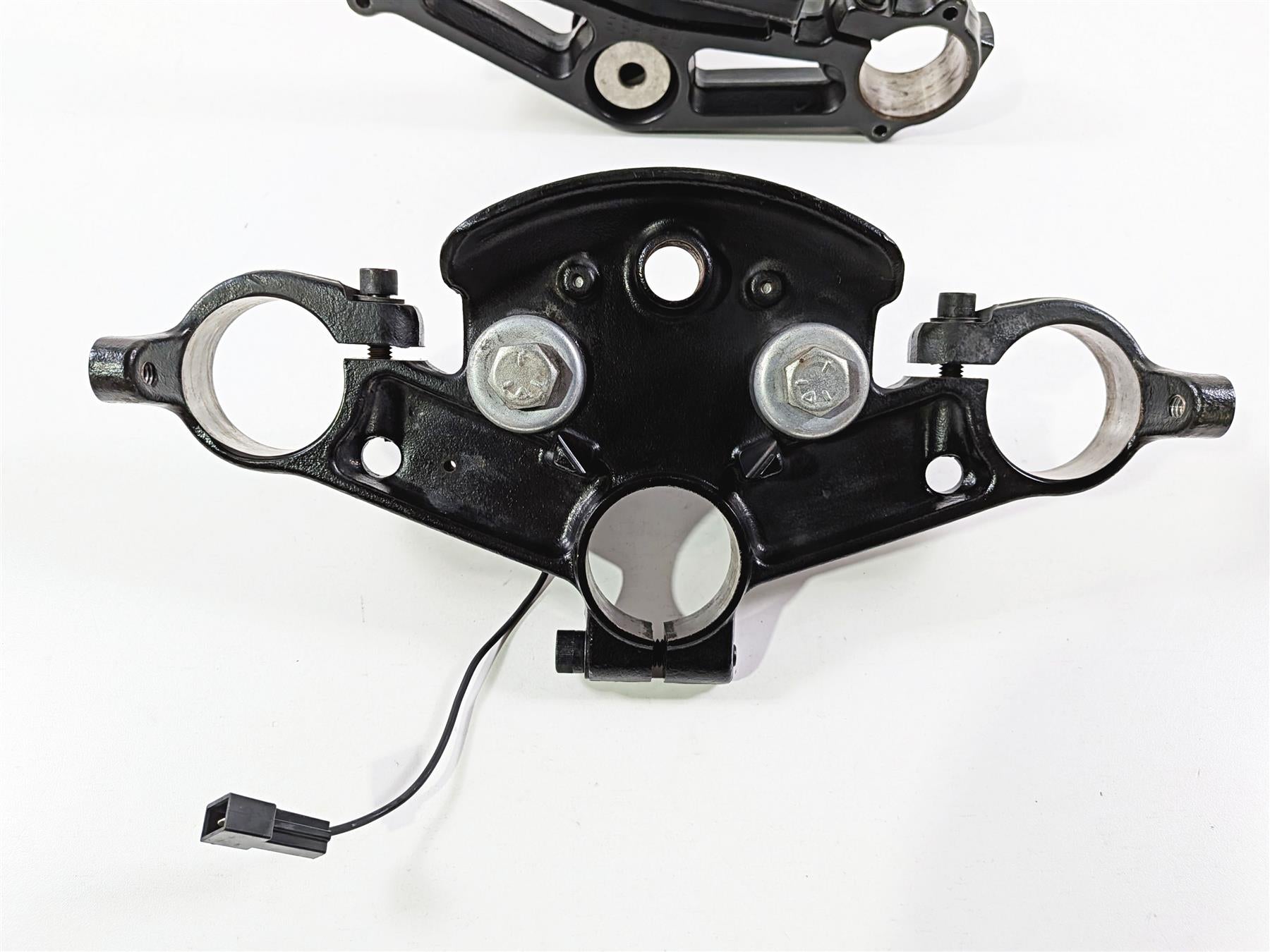 2016 Harley Touring FLHX Street Glide Upper Lower Triple Tree Riser Set 45900091 {{ shop.shopifyCountryName }} - Mototech271