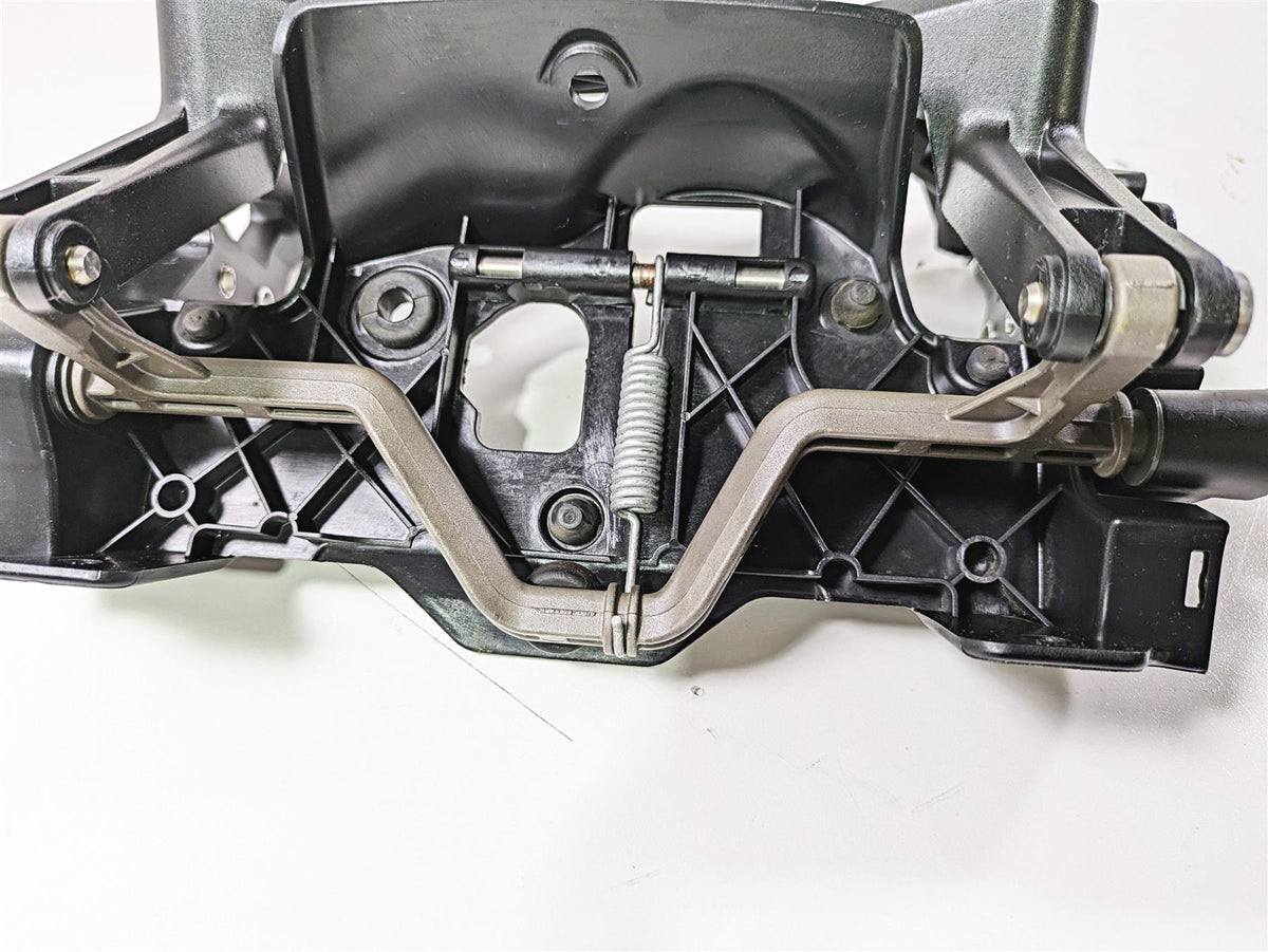 2019 BMW S1000XR K49 Windshield Mount Stay Holder 46637717039 46638553982 {{ shop.shopifyCountryName }} - Mototech271