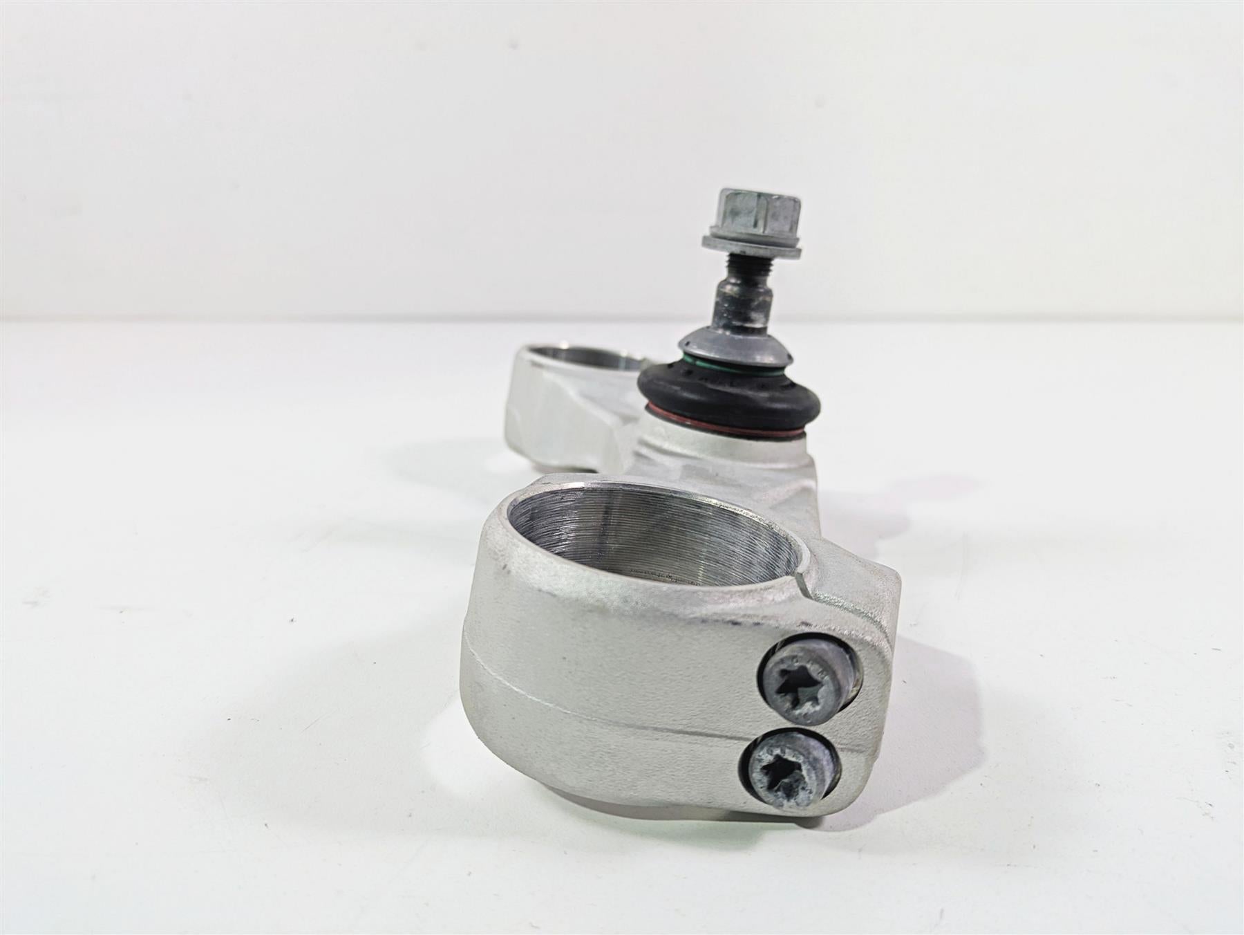 2016 BMW R1200RT K52 Lower Triple Tree Steering Clamp 31428549492 {{ shop.shopifyCountryName }} - Mototech271