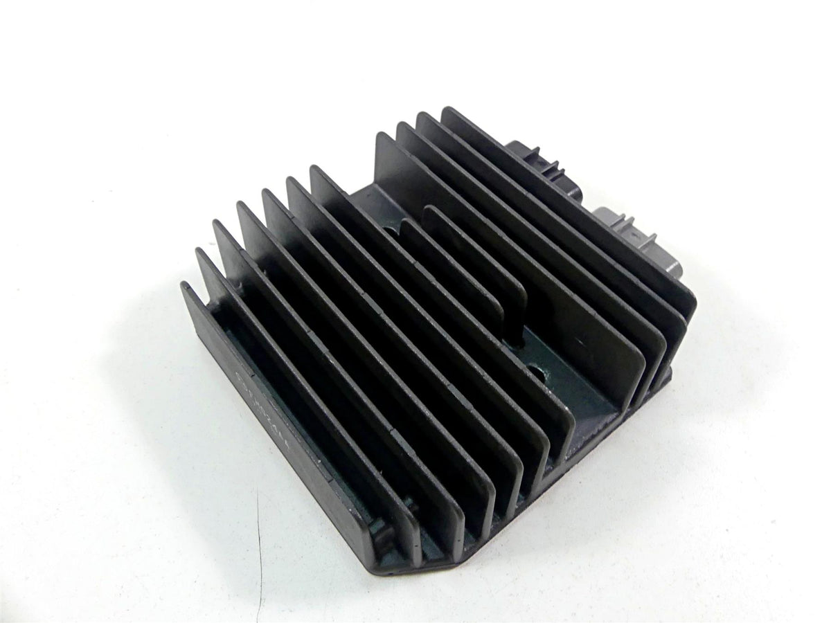 2018 Can Am Commander 1000R XT Rectifier Voltage Regulator FH024AA 710005842 {{ shop.shopifyCountryName }} - Mototech271