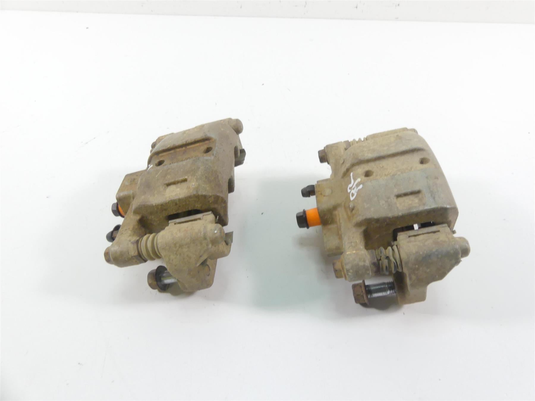 2016 Yamaha YXZ1000 R EPS SE Rear Brake Calipers 2HC-2580V-00-00 2HC-2580W-00-00 {{ shop.shopifyCountryName }} - Mototech271