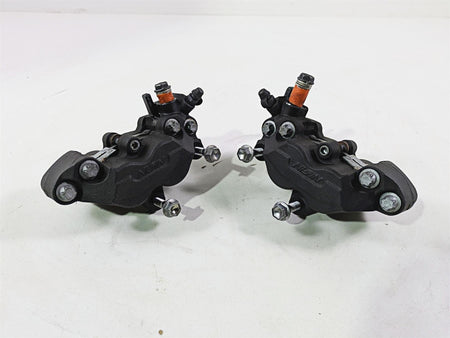 2021 Kawasaki Z900 ZR900 Nissin Front Brake Caliper Set 43080-0130 43080-0131 {{ shop.shopifyCountryName }} - Mototech271