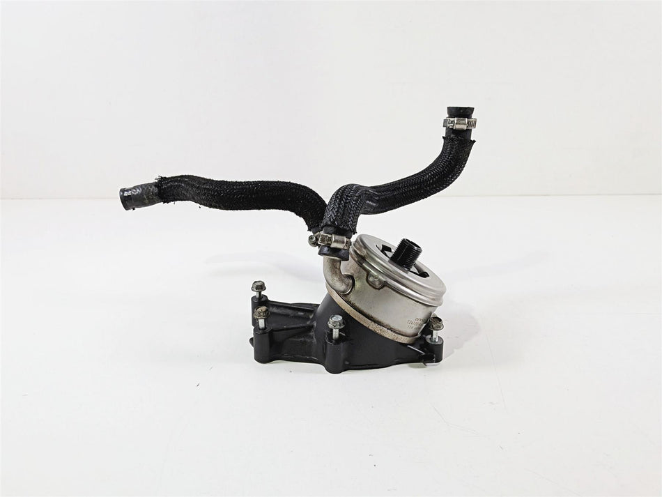 2009 Yamaha VMX17 V-Max 1700 Oil Cooler Adaptor Plate 2S3-13470-00 124100-9640-Mototech271