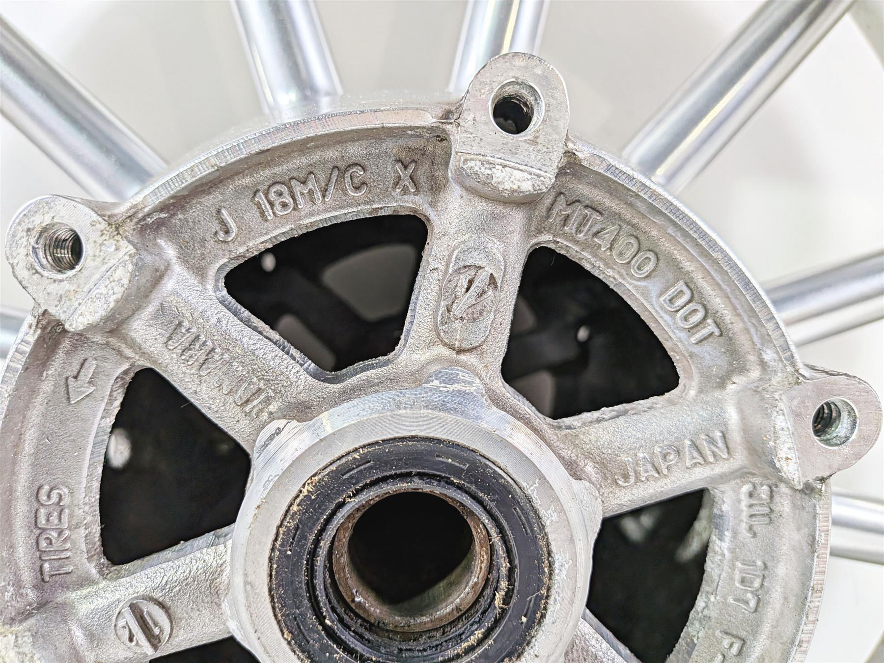 2008 Yamaha XV1900 Roadliner S Straight 18x4 Front Wheel Rim 1D7-25168-10-P0 {{ shop.shopifyCountryName }} - Mototech271