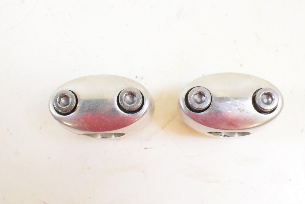 2015 Triumph Rocket III 3 Touring ABS Handlebar Handle Bar Risers SET T2046714 {{ shop.shopifyCountryName }} - Mototech271