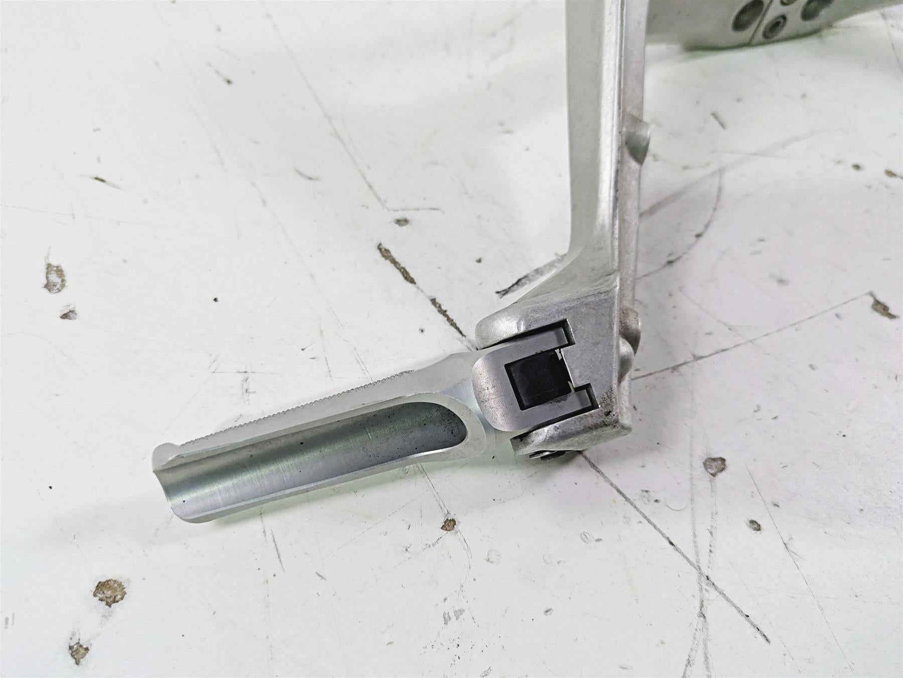 2015 Ducati Panigale 1299 S Rear Passenger Footpeg Set 82411892BA 82411881BA {{ shop.shopifyCountryName }} - Mototech271