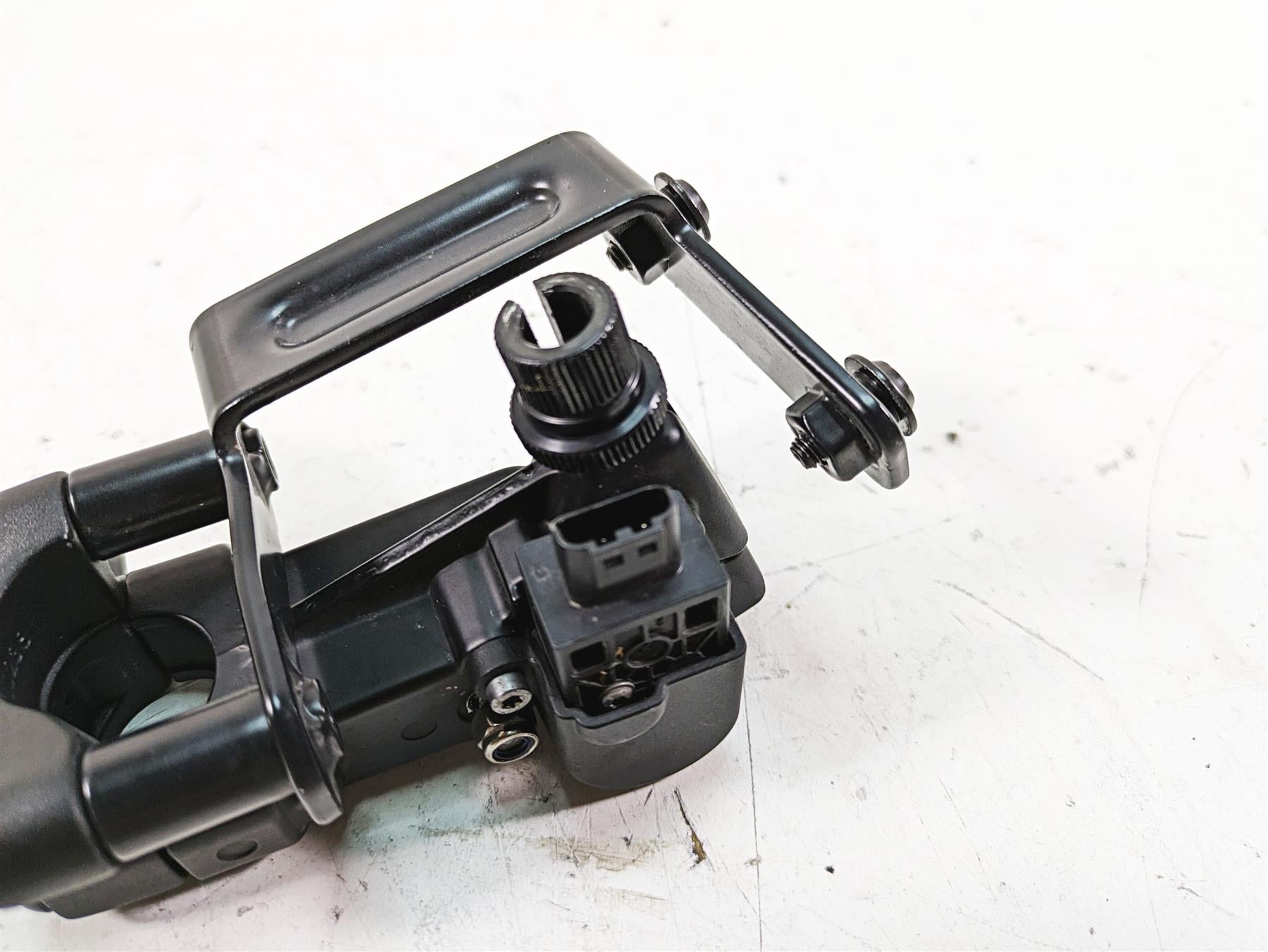 2022 Harley RA1250 S Pan America Clutch Perch 36700231 {{ shop.shopifyCountryName }} - Mototech271
