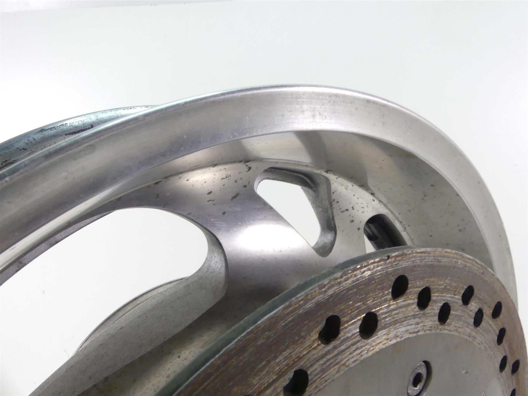 2008 Honda V-Twin VTX1800 N3 Straight Rear Wheel Rim 16x5 42650-MCV-R30 {{ shop.shopifyCountryName }} - Mototech271