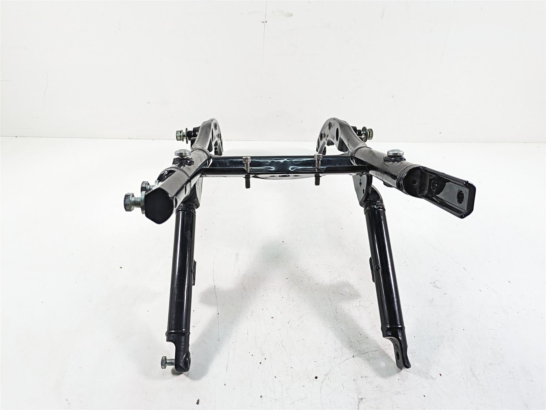 2014 Harley Touring FLHTK Electra Glide Straight Sub Frame Subframe 48079-09BHP {{ shop.shopifyCountryName }} - Mototech271