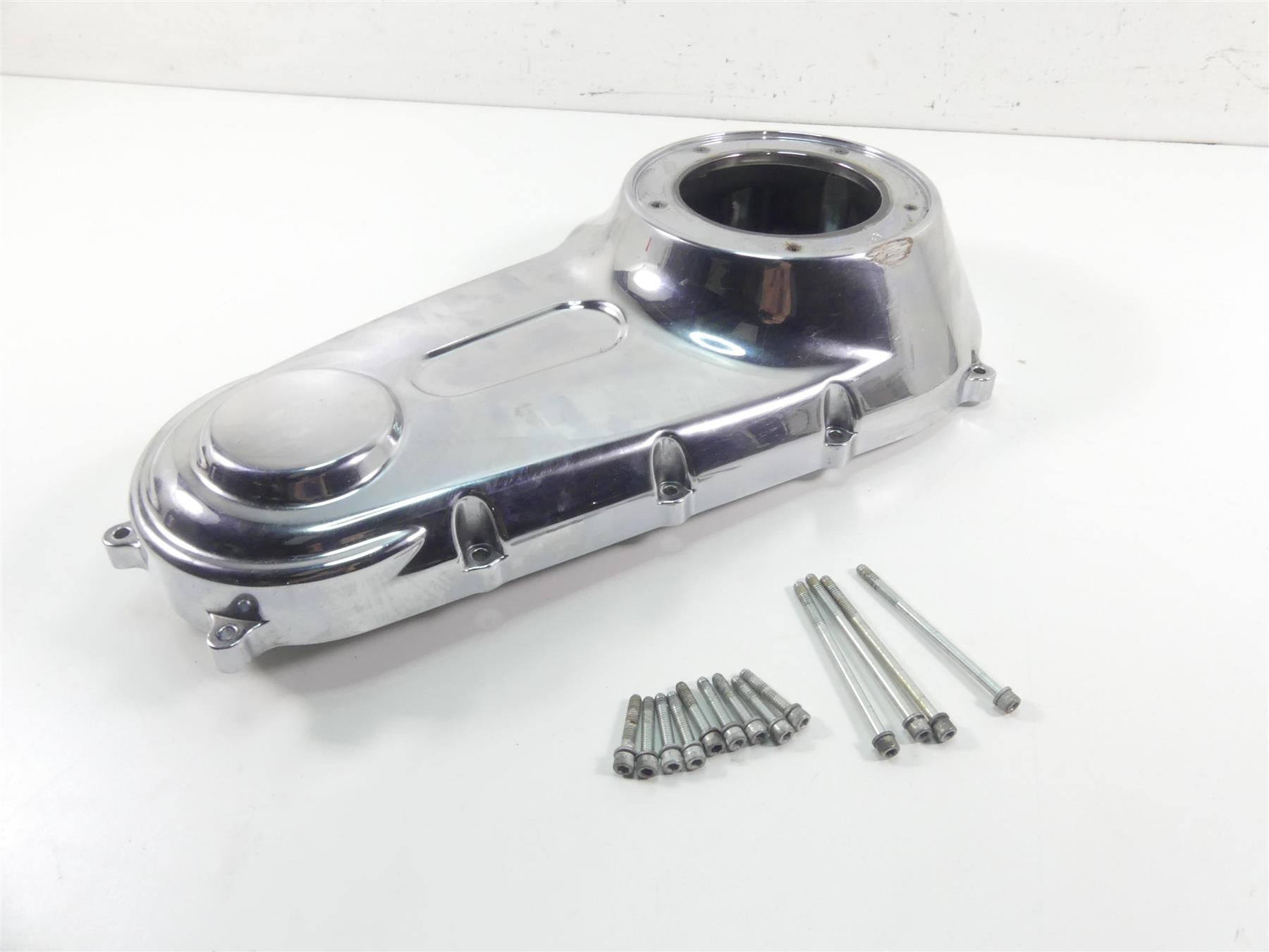 2009 Harley Dyna FXDF SE CVO Fat Bob Outer Primary Drive Clutch Cover 60784-06 {{ shop.shopifyCountryName }} - Mototech271